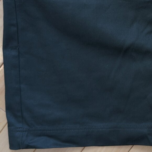 NWOT MNG 100% Cotton Green Short Skirt| US 6 - Picture 4 of 11